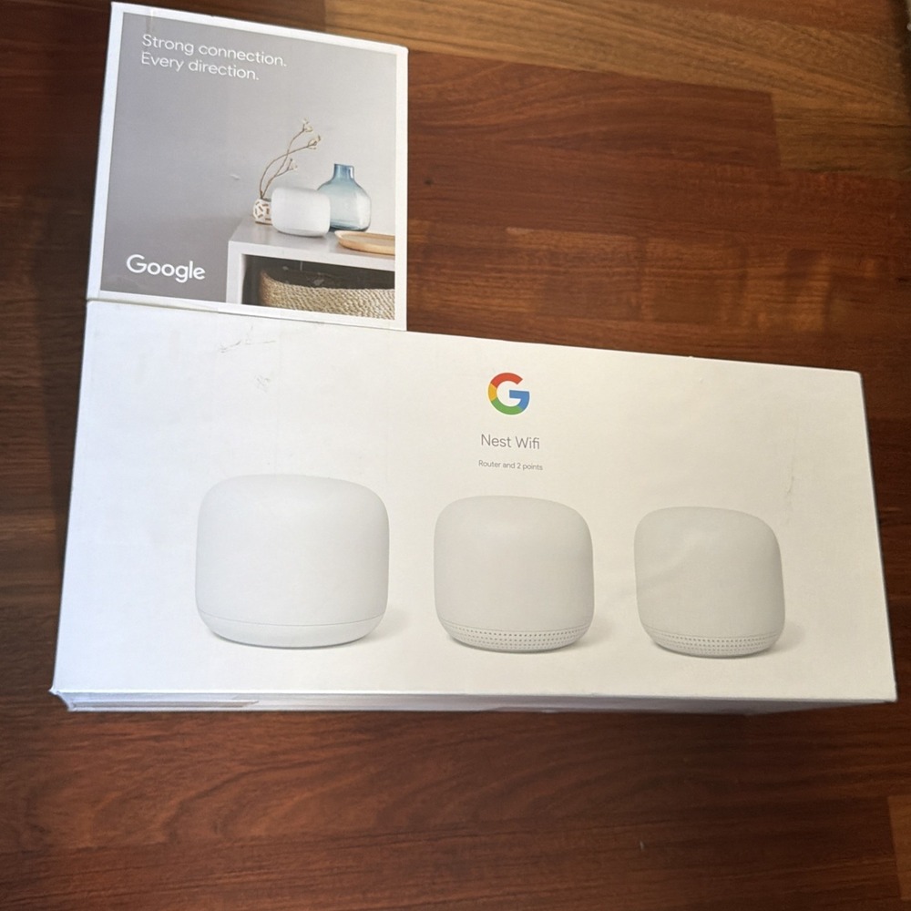 Google Nest Wifi Router and 2 Points - Snow